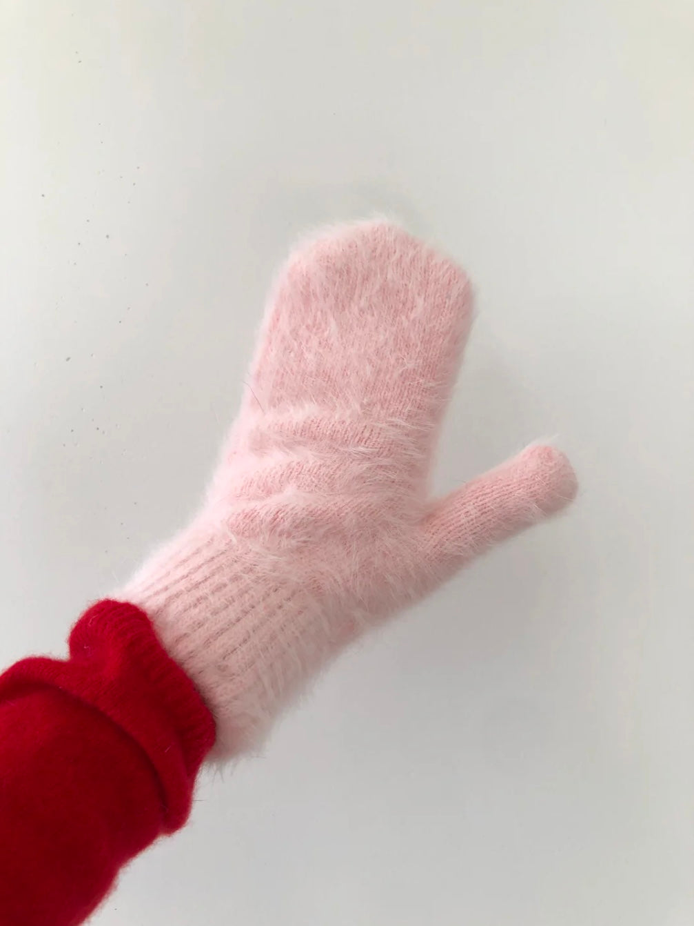 Billy Bamboo - Fluffy Angora Mittens in Pastel Pink