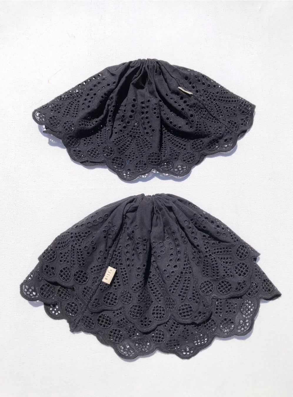 Billy Bamboo - Alice Lace Skirts Scrunchie in Black